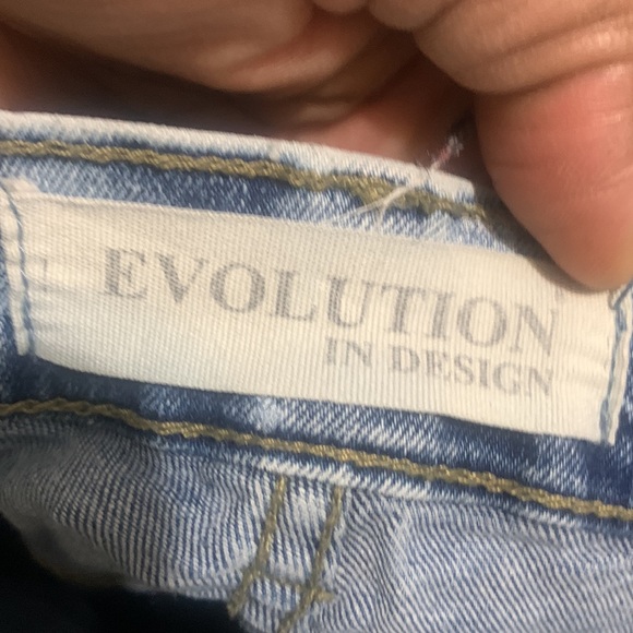 Evolution in design jeans - Picture 11 of 13